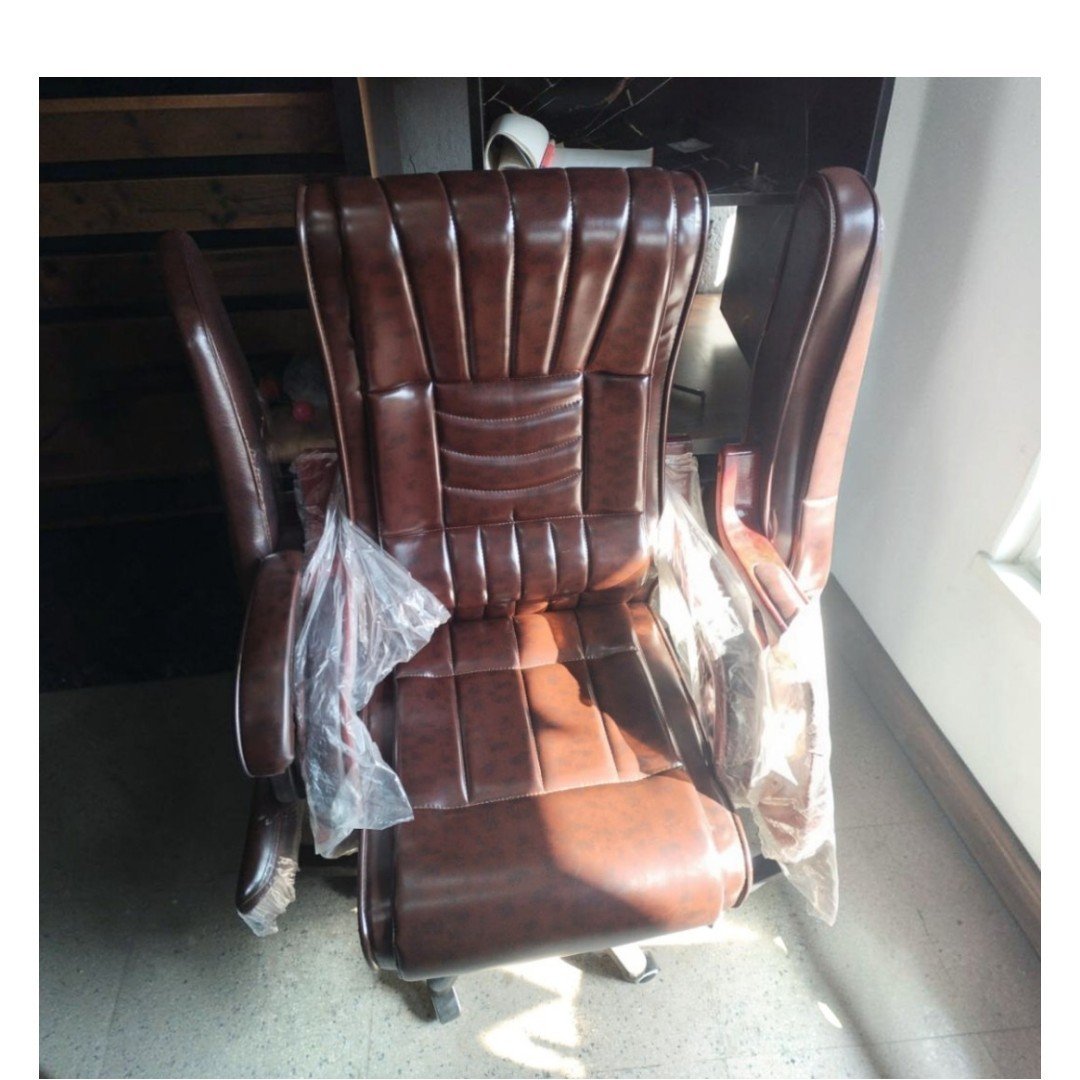 Decent Revolving chair